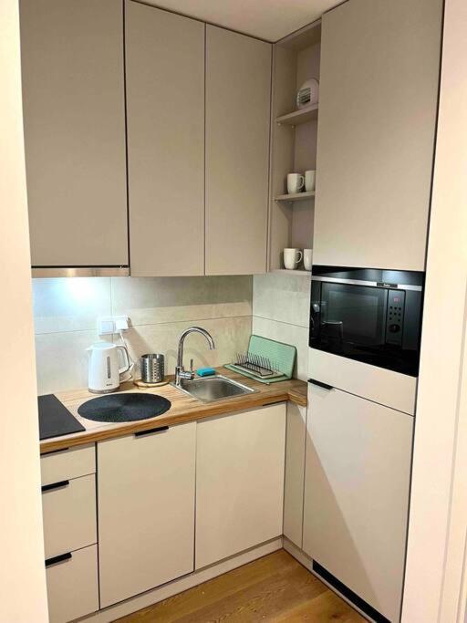 Targowa Charming By The National Stadium Apartamento